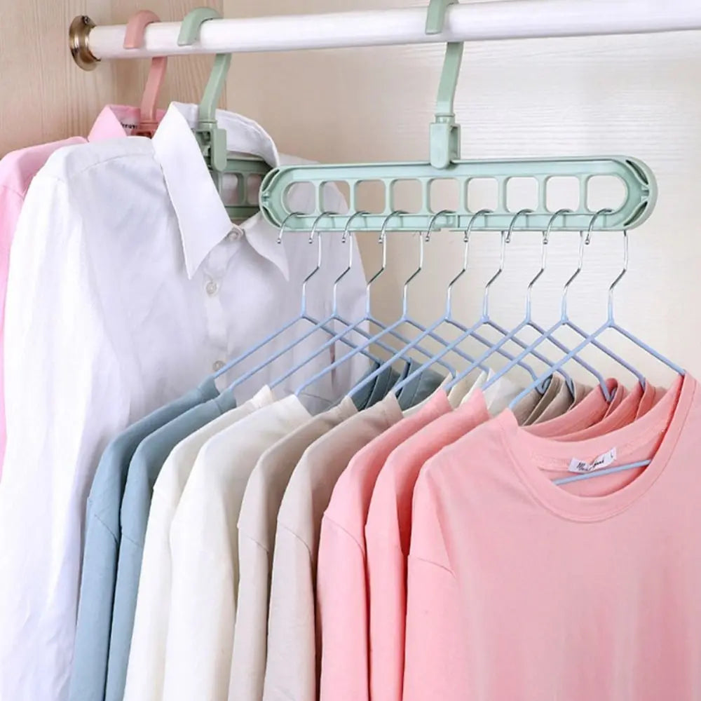 Smart Storage Clothes Hanger